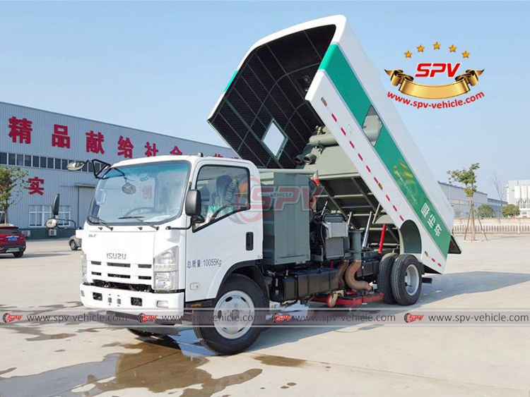 SPV Street Vacuum Truck ISUZU - Left Front Side View